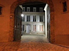 Отель Le Clos d 'Aÿ  Эперне